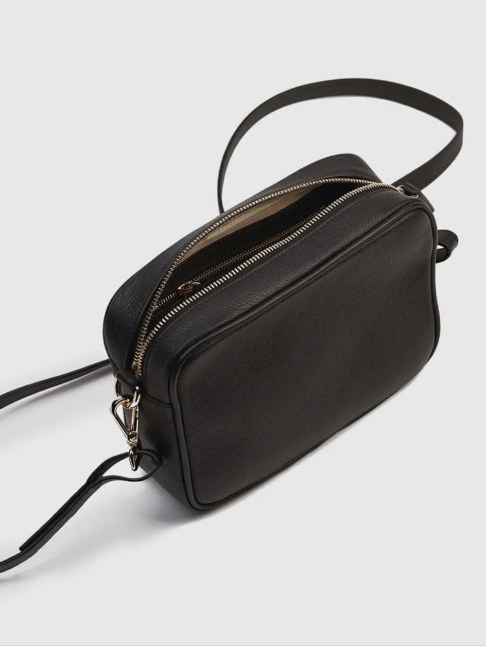 Quince Black Italian Leather Crossbody Bag - Picture 6 of 12